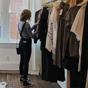 Best Tips to Choose Clothes As A Gift