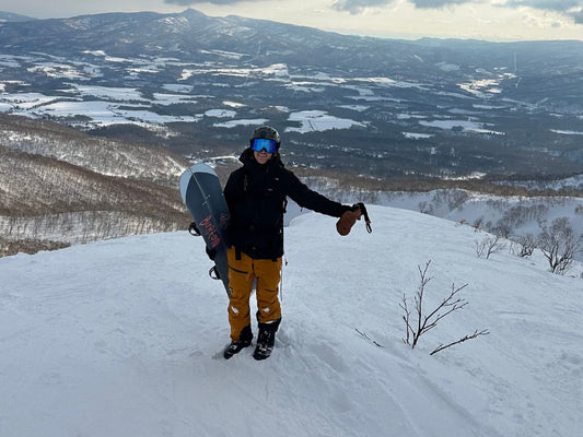 How to Stay Warm While Skiing